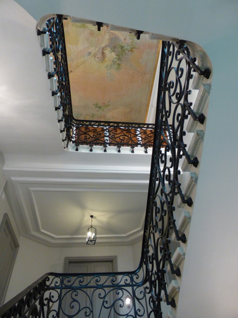 chateau-la-flie-escalier