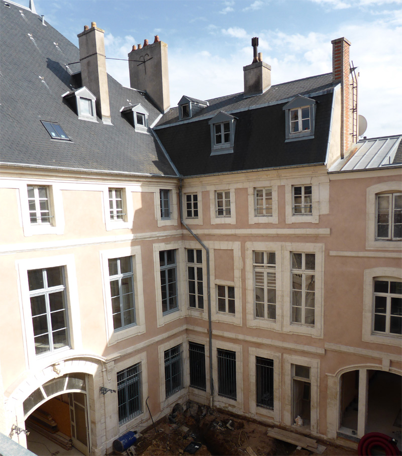 hotel-ludres-nancy-cour-3