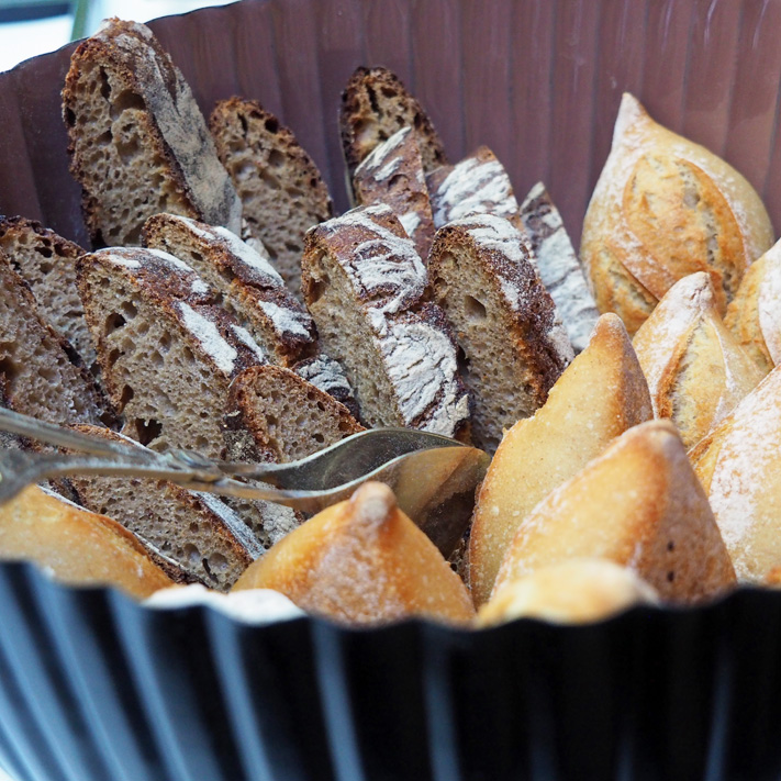 nancy restaurant gastronomique la maison dans le parc roxane et charles coulombeau pain le petit atelier
